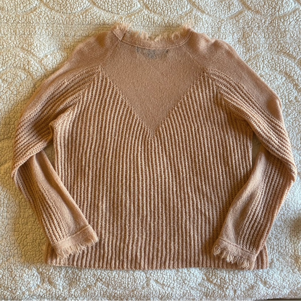 Pink Sweater - Picture 4 of 4